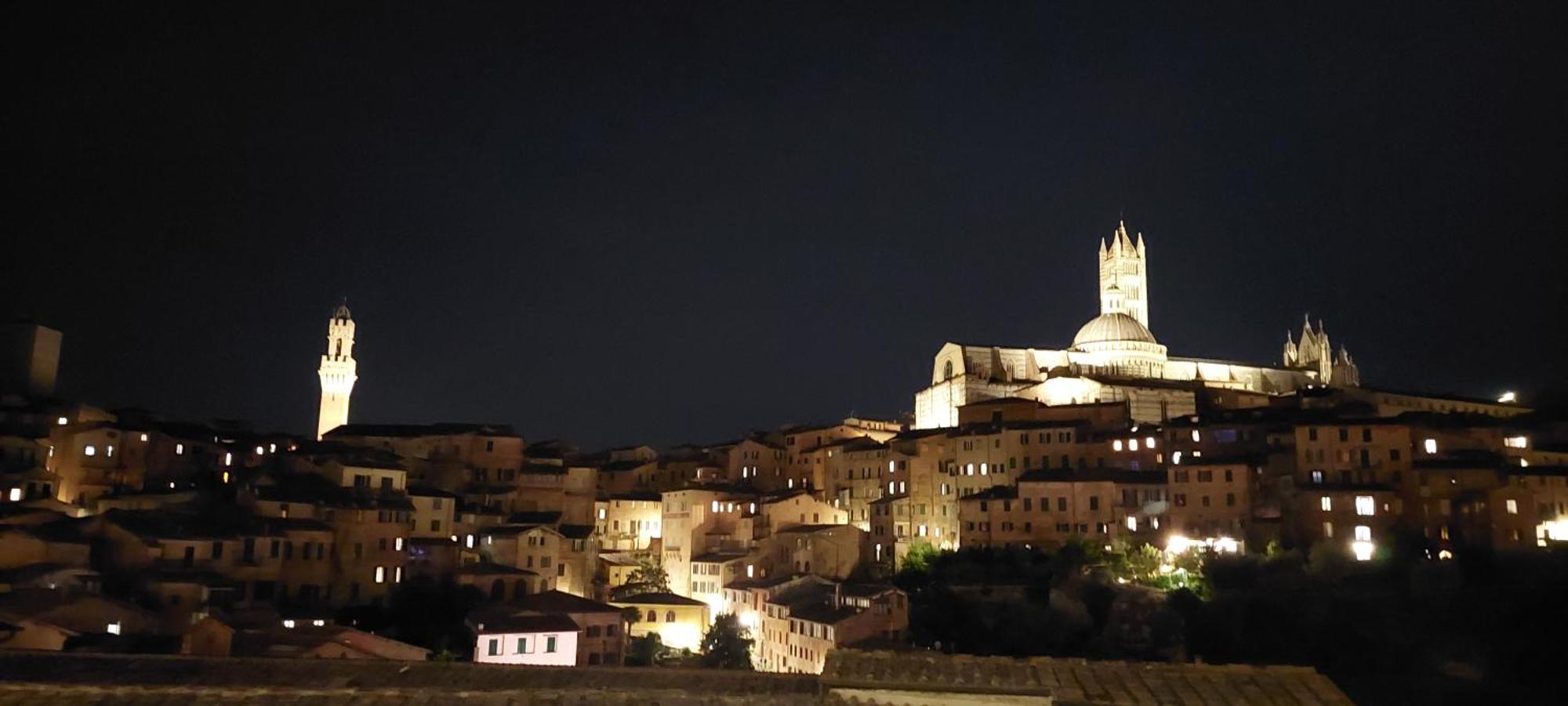 Cor Magis Kamullia - 200 Meters From The Historic Center And Close To The Train Station 锡耶纳 外观 照片